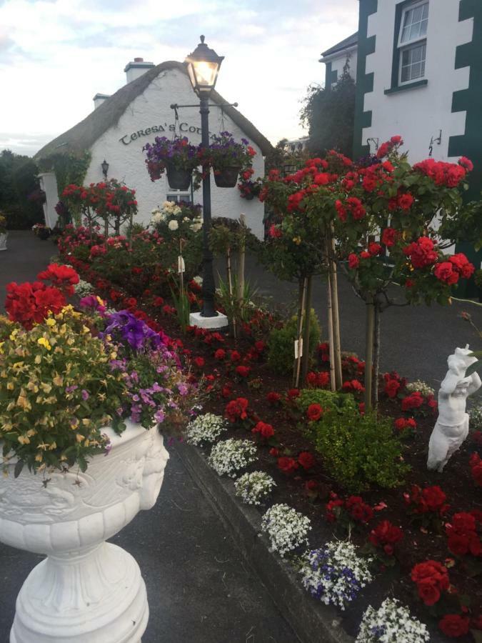 Teresas Cottage Donegal Town Exterior foto